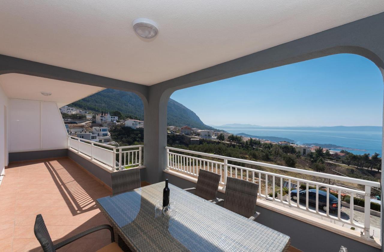 Villa Violeta With Amazing Sea View Макарска Экстерьер фото